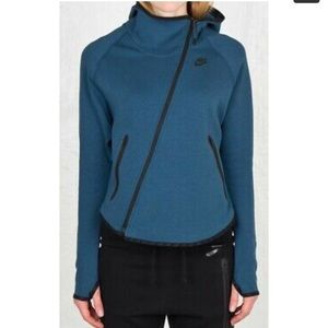 Nike Tech Fleece Butterfly Sweater; Small, Blue